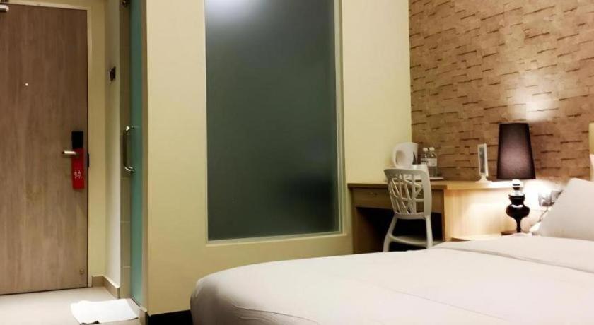 I-Hotel @ Johor Bahru Exterior photo